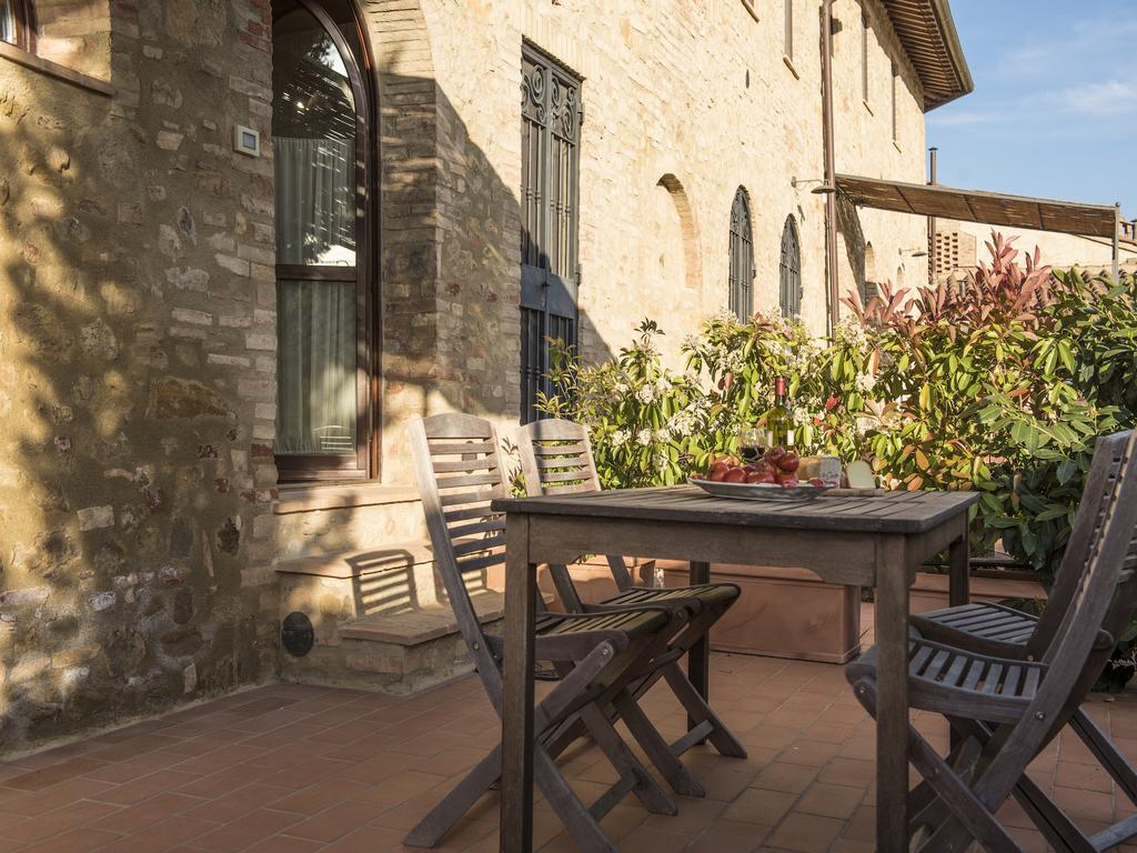 Appartamento La Roccaia ซานจีมิญญาโน ภายนอก รูปภาพ